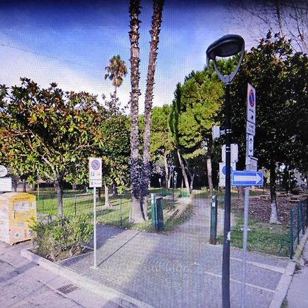 길라노바리도 La Casa Vicino Al Parco 아파트 외부 사진
